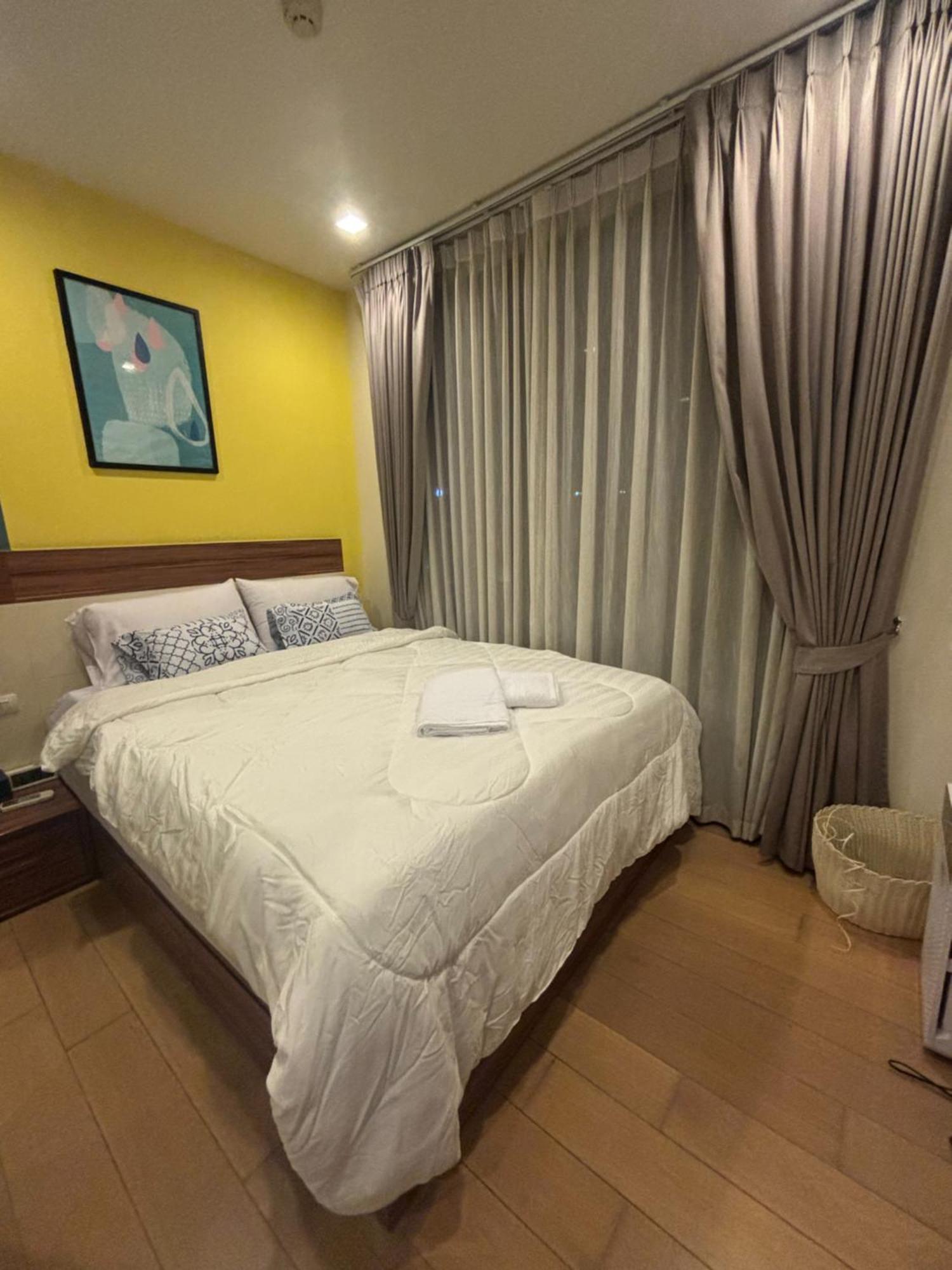 Astra Bee Friend Chiangmai Hotell Chiang Mai Exteriör bild